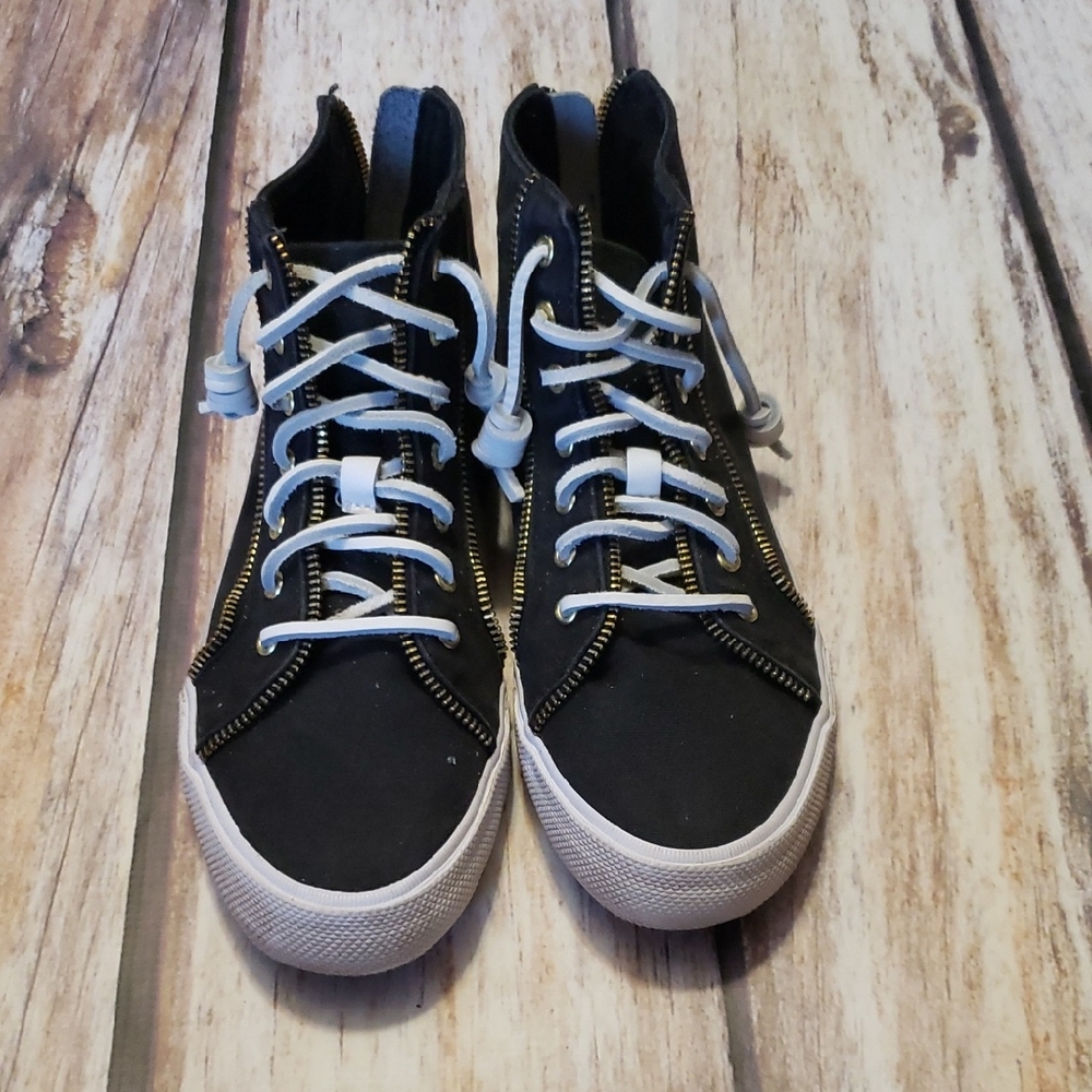 Sperry Black and White Women's Sneakers